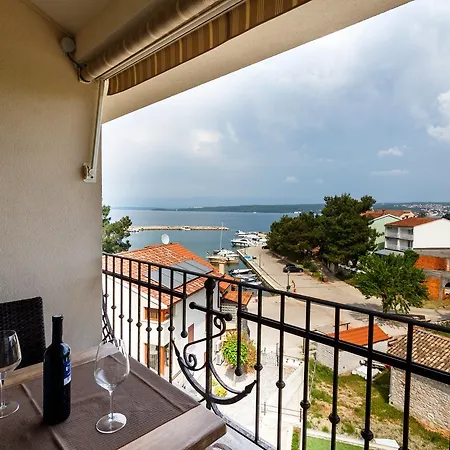 Apartment Aria Malinska