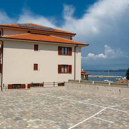 Aria Апартаменты *